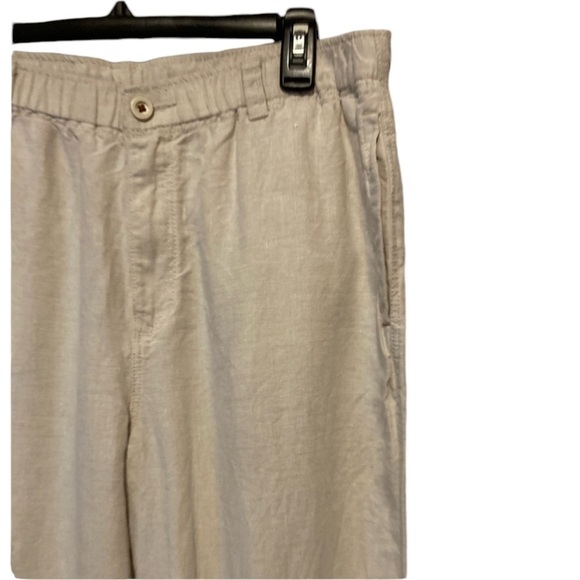 Tommy Bahama Cream Beach Coast Linen
Elastic-Waist Relaxed Pants Size 1X - Picture 4 of 9